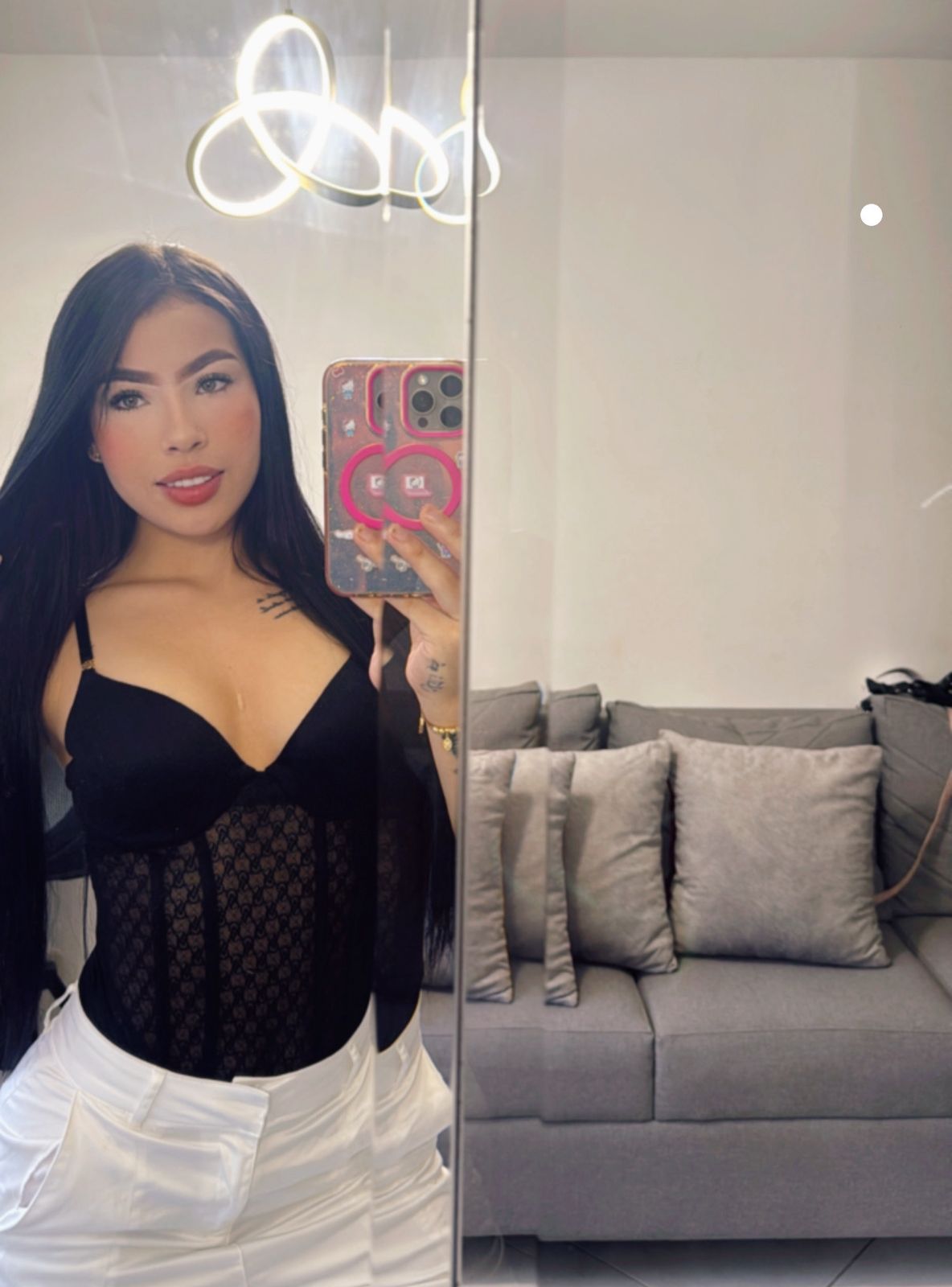 ISA - Pleasures in Aruba Escorts