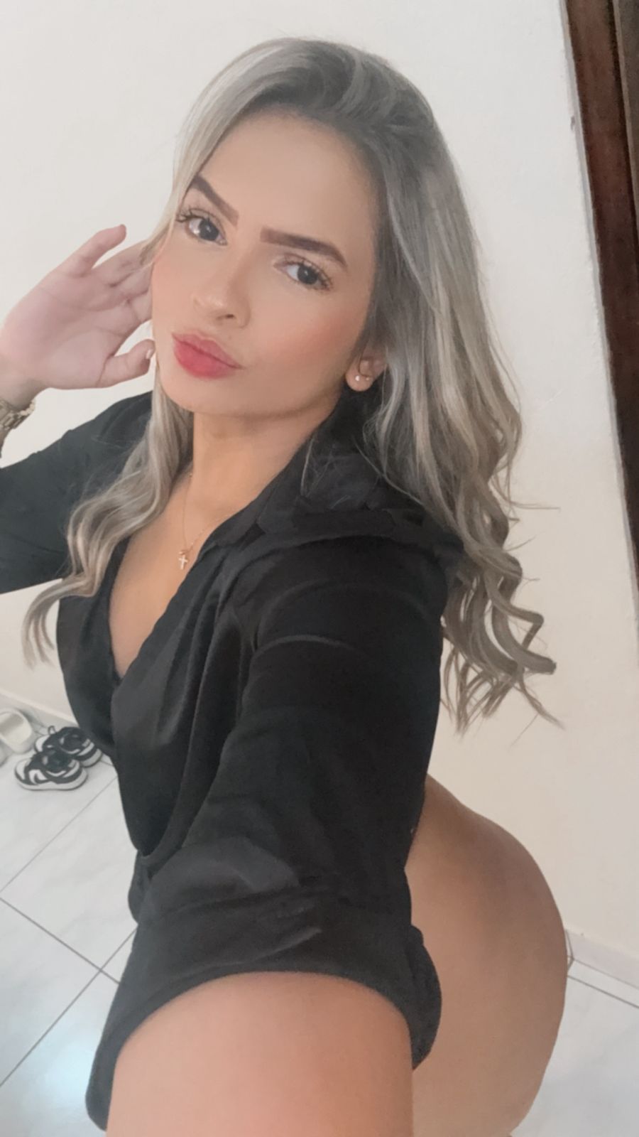 Pleasure-In-Aruba-Escort-Mona