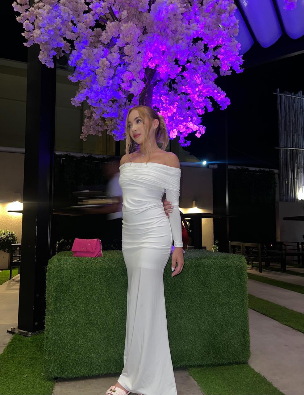 Isabela - Pleasures in Aruba Escorts